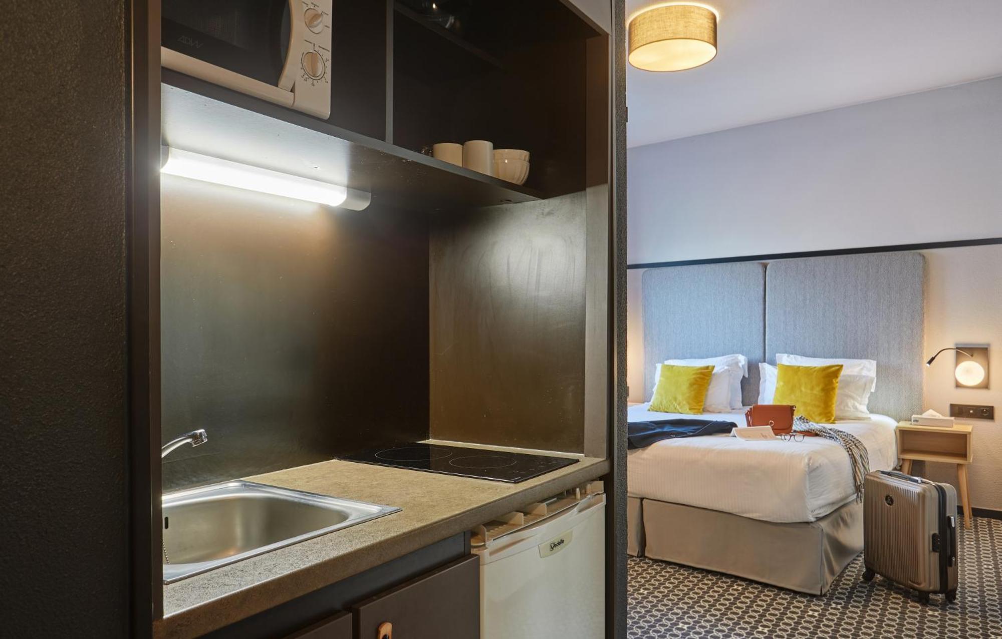 Appart'Hotel Odalys City - Bioparc Lyon Est Exterior foto