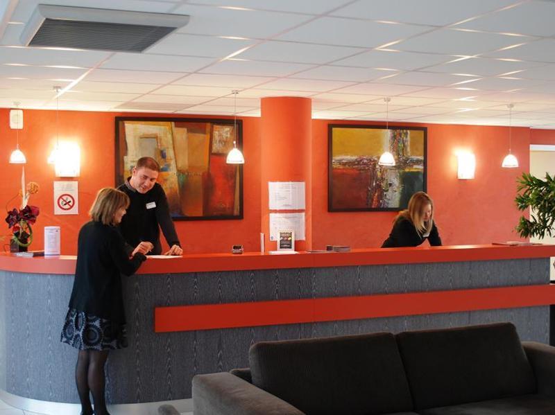 Appart'Hotel Odalys City - Bioparc Lyon Est Exterior foto